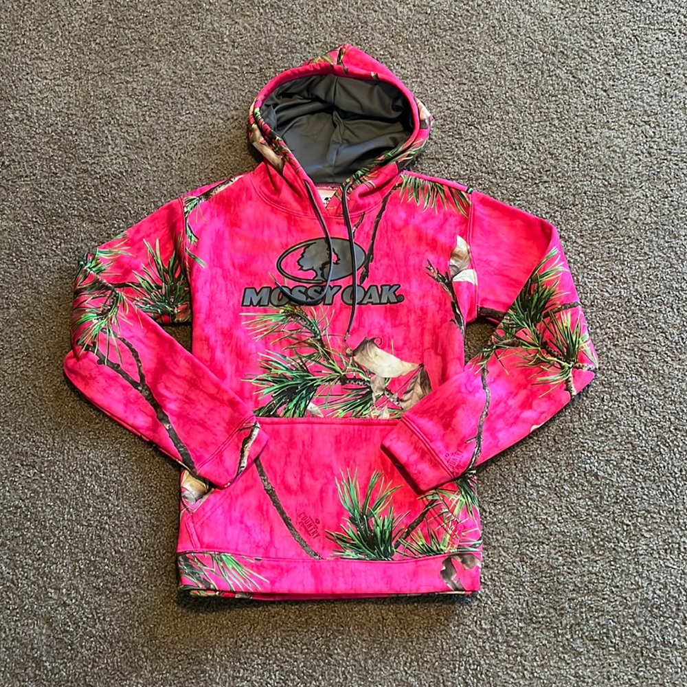Mossy Oak Pink Hoodie- NWOT!